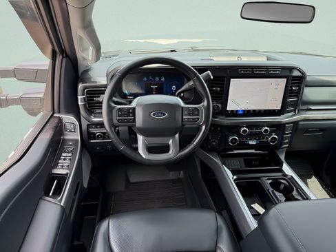 Certified 2024 Ford F350 Lariat w/ Lariat Ultimate Package AWD/4WD image 7