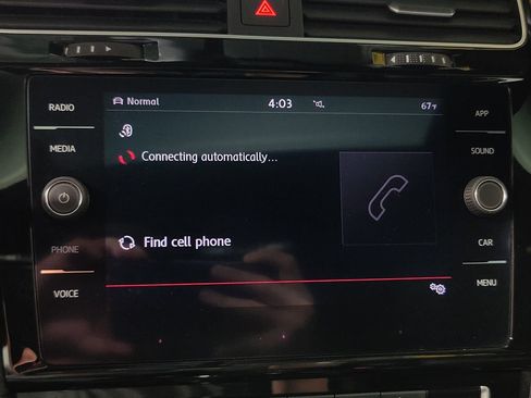 Used 2019 Volkswagen GTI SE w/ SE Experience Package image 32