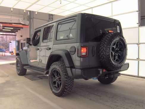 Used 2023 Jeep Wrangler Unlimited w/ Cold Weather Group image 4