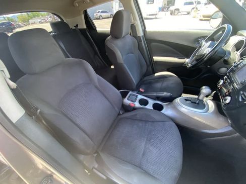 Used 2011 Nissan Juke SV AWD/4WD image 24