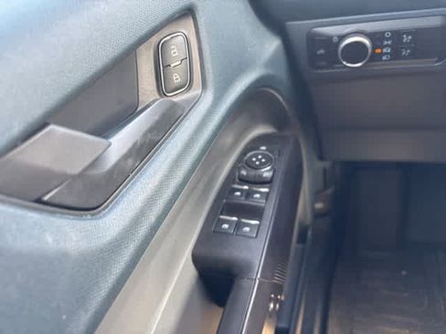 Used 2024 Ford Maverick Lariat w/ Black Appearance Package image 12