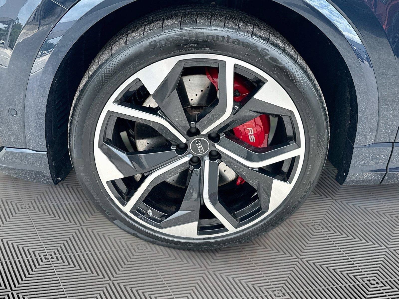 Used 2023 Audi RS Q8 w/ Black Optic Package AWD/4WD image 32