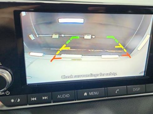 Used 2025 Nissan Sentra S FWD image 16
