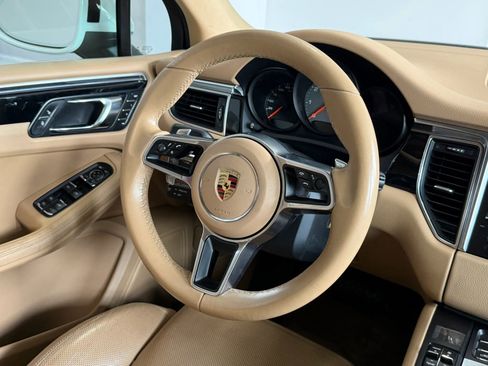 Used 2016 Porsche Macan S AWD/4WD image 11