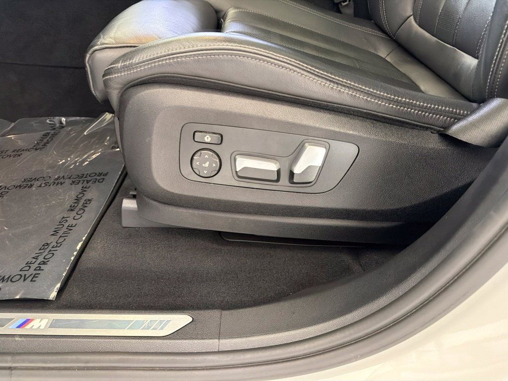 Used 2021 BMW X5 xDrive40i w/ M Sport Package AWD/4WD image 51