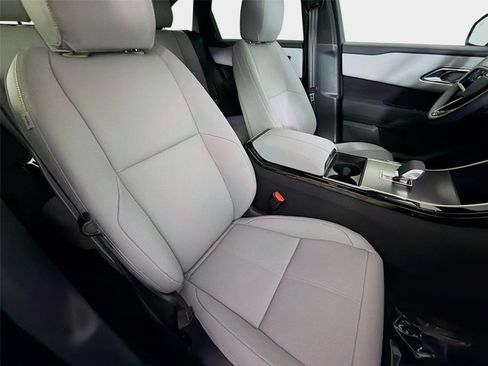 Used 2026 Land Rover Range Rover Velar Dynamic SE AWD/4WD image 28