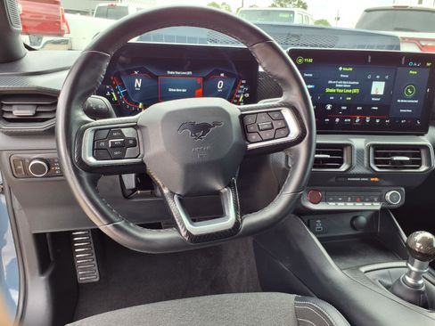 Used 2024 Ford Mustang GT RWD image 15
