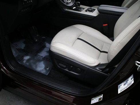 Used 2024 MAZDA CX-90 Plug-In Hybrid w/ Premium Pkg image 25