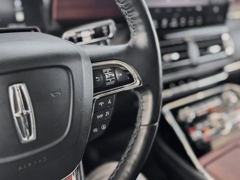 Used 2024 Lincoln Navigator L 4WD image 28