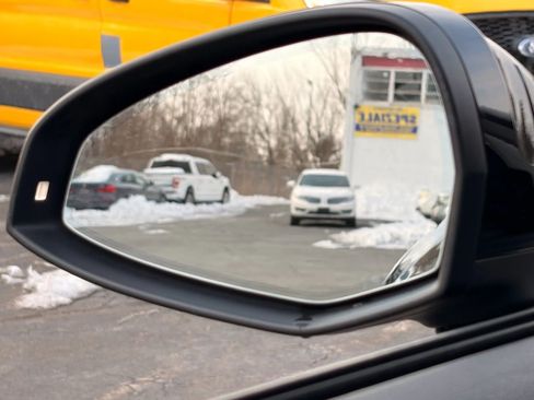 Used 2017 Audi A4 2.0T Premium w/ Convenience Package image 35