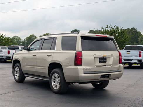 Used 2016 Chevrolet Tahoe LS w/ Enhanced Driver Alert Package RWD image 3
