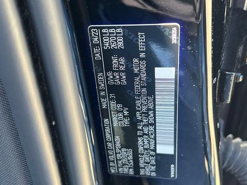 Used 2023 Volvo XC60 B5 Plus w/ Protection Package AWD/4WD image 32
