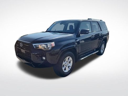 Used 2023 Toyota 4Runner SR5 Premium w/ Moonroof Package RWD image 2
