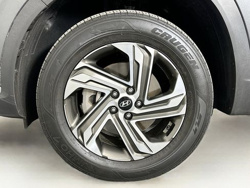 Used 2023 Hyundai Santa Fe SEL image 11