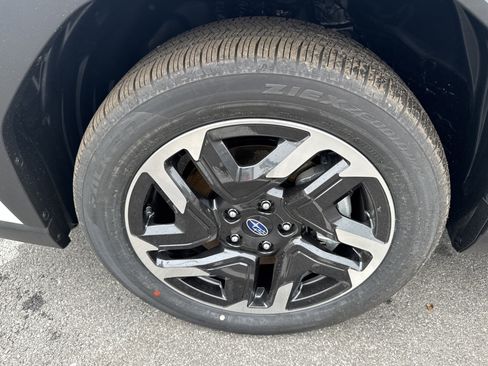 New 2025 Subaru Forester Limited image 10