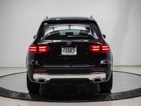 Used 2026 Mercedes-Benz GLB 250 image 3