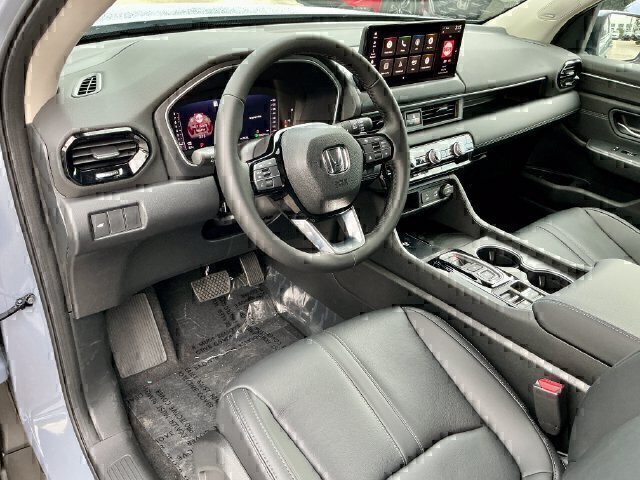 New 2026 Honda Pilot Touring image 18