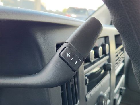 New 2025 GMC Savana 2500 w/ Driver Convenience Package image 15