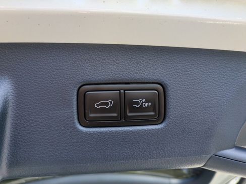 New 2026 Kia Carnival EX FWD image 38
