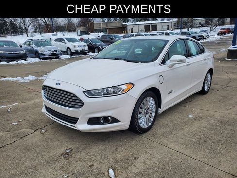 Used 2015 Ford Fusion Energi SE image 2