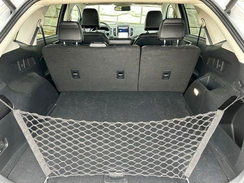 Used 2024 Ford Edge SEL w/ Convenience Package image 11