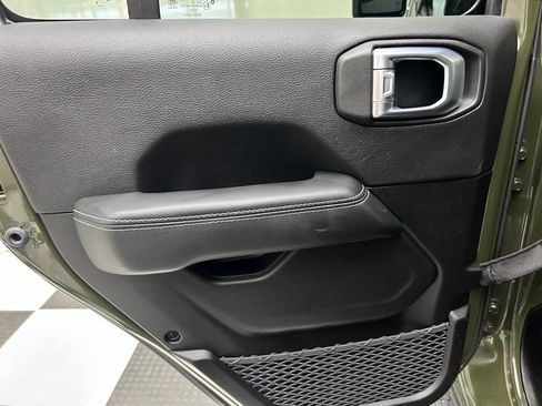 Used 2023 Jeep Wrangler Unlimited Sahara w/ Cold Weather Group AWD/4WD image 13