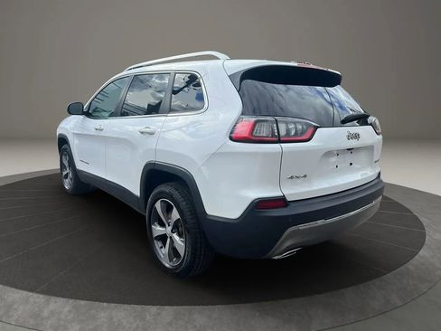 Used 2019 Jeep Cherokee Limited image 7