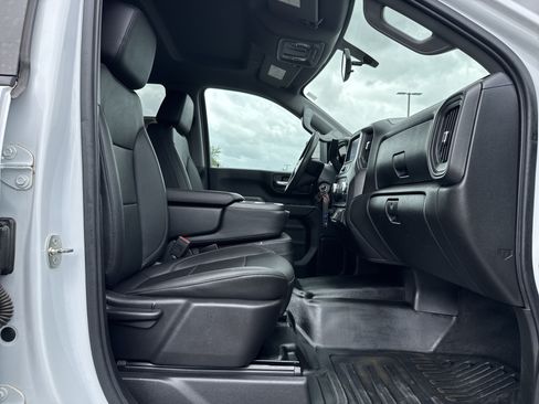 Used 2022 GMC Sierra 3500 Pro w/ Convenience Package RWD image 28