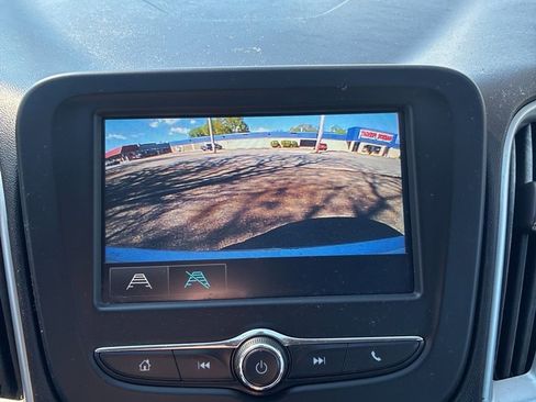 Used 2018 Chevrolet Malibu LS FWD image 10