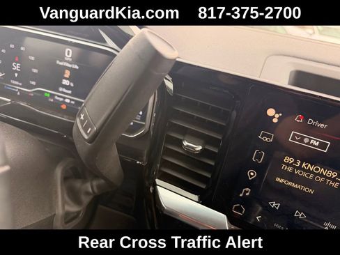 Used 2024 GMC Sierra 3500 SLT w/ SLT Convenience Package image 25