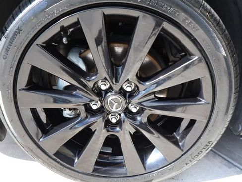 Used 2024 MAZDA MAZDA3 s AWD/4WD image 40