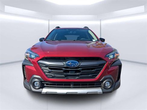 Used 2025 Subaru Outback Limited XT image 9