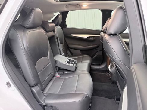 Certified 2020 INFINITI QX50 Luxe w/ Navigation Package FWD image 35
