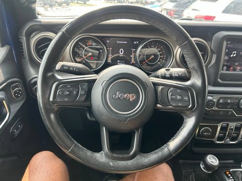 Used 2020 Jeep Wrangler Unlimited Sport AWD/4WD image 18