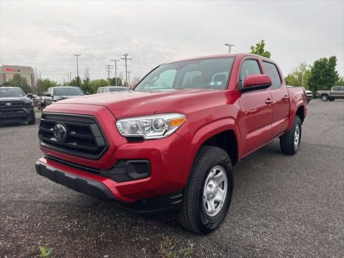 Certified 2023 Toyota Tacoma SR AWD/4WD image 2