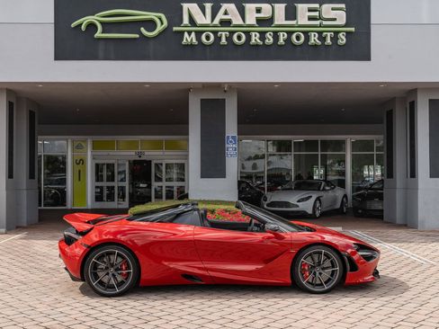 Used 2020 McLaren 720S Performance RWD image 43