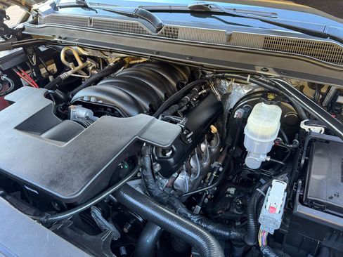 Used 2017 GMC Yukon Denali w/ Open Road Package image 36