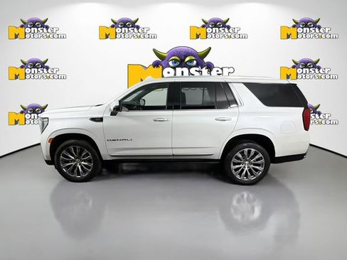 Used 2021 GMC Yukon Denali w/ Denali Premium Package AWD/4WD image 8