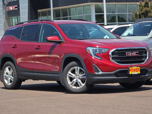Used 2018 GMC Terrain SLE AWD/4WD image 2