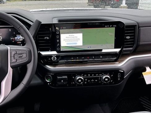 New 2026 GMC Sierra 1500 Elevation image 7