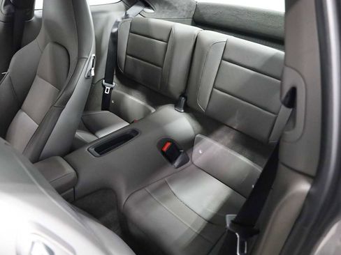 Certified 2018 Porsche 911 Carrera 4S image 33