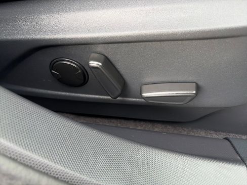 Used 2025 Ford Mustang Mach-E Premium image 15