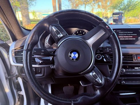 Used 2014 BMW X1 sDrive28i RWD image 4