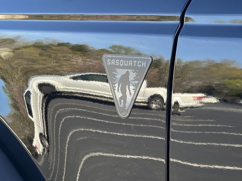 New 2026 Ford Bronco 2-Door image 25