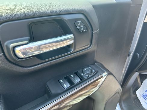 Used 2020 Chevrolet Silverado 1500 LT w/ All-Star Edition AWD/4WD image 9