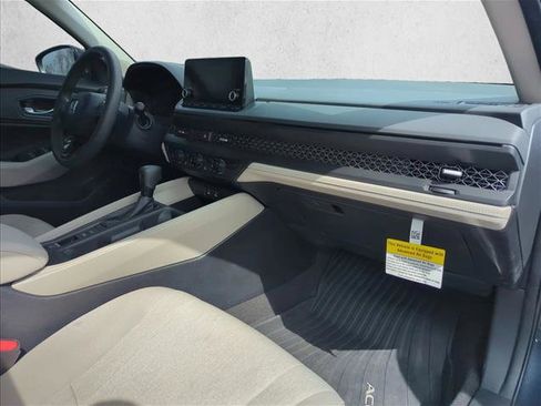 Used 2024 Honda Accord EX image 25