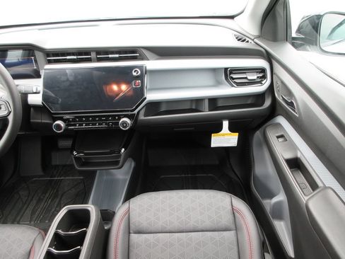 New 2027 Chevrolet Bolt RS FWD image 17