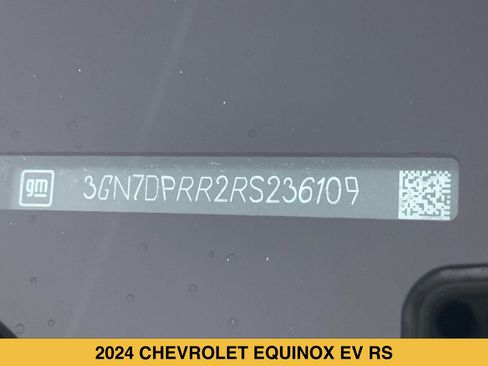 Certified 2024 Chevrolet Equinox EV RS AWD/4WD image 15