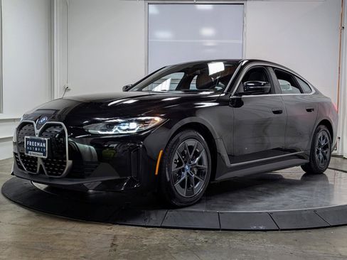 Used 2024 BMW i4 xDrive40i AWD/4WD image 4