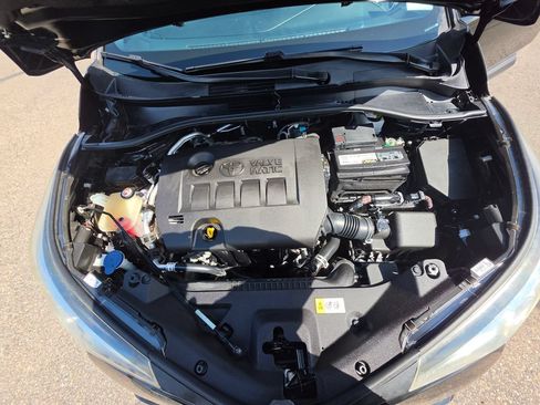 Used 2018 Toyota C-HR XLE FWD image 23